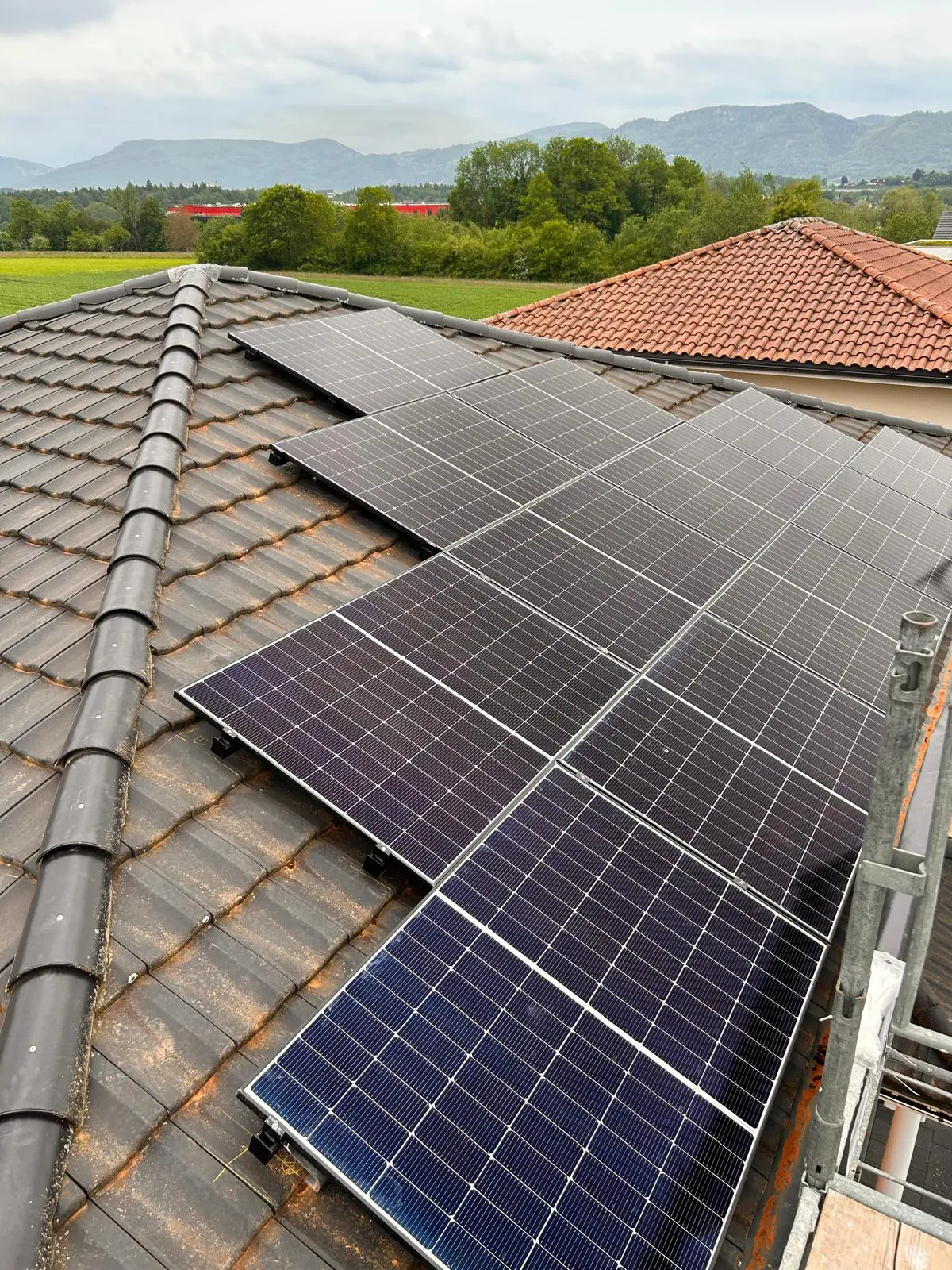 5Weldex solar panele Rothrist II